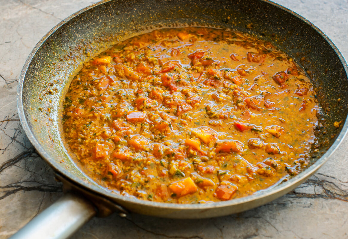 Spinach Aloo Methi - Cumin, Green Chilli and Fenugreek Leaves